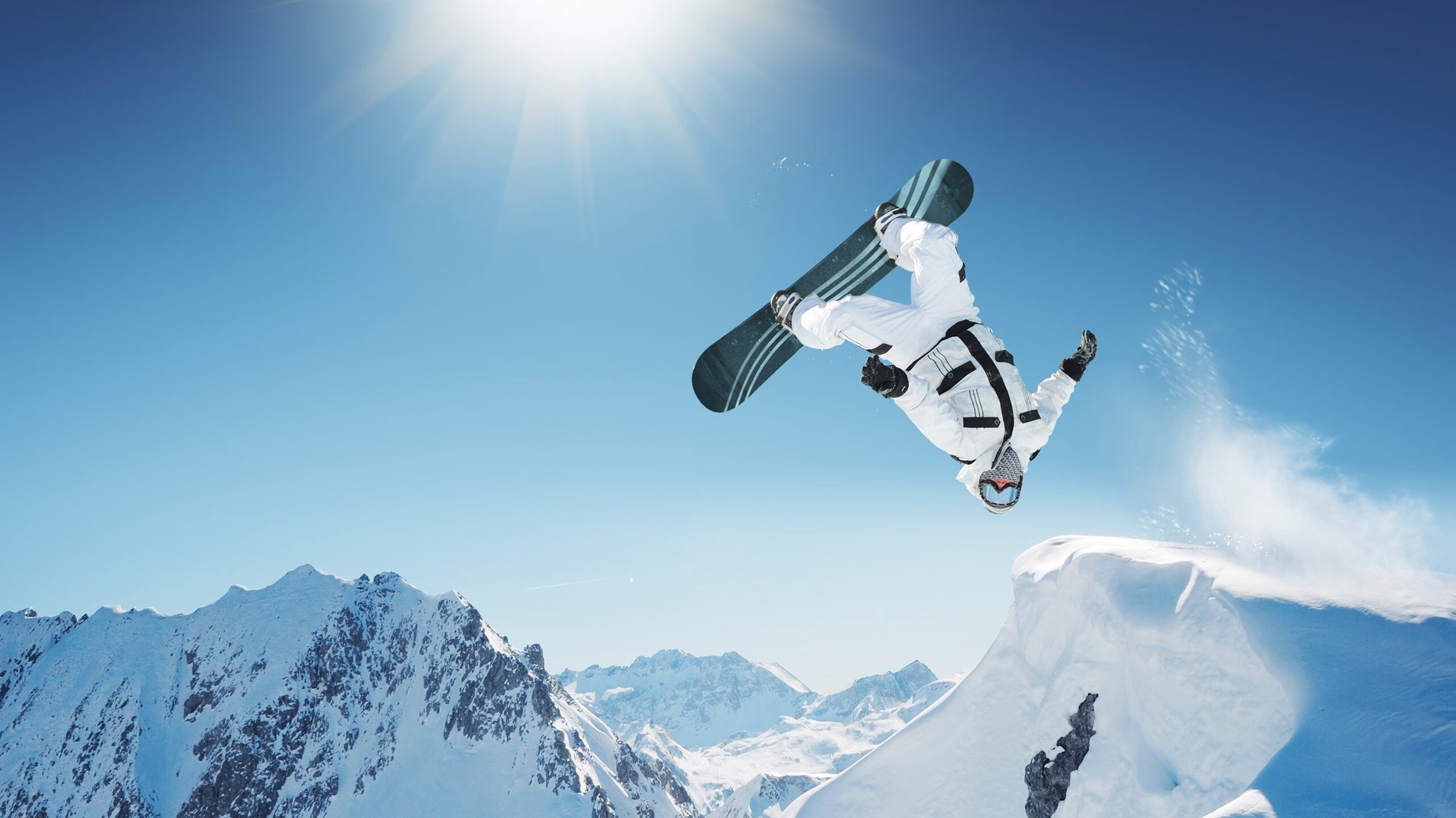 星空app官网下载-“阿尔希拉尔爆冷淘汰曼城，震撼16强赛场”